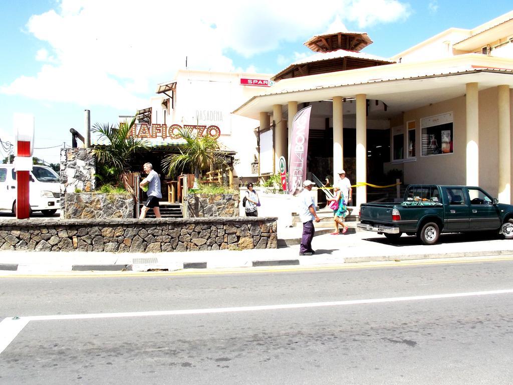 West Front One No 4 With Seafront - Licensed By Tourism Authority 14977 Flic En Flac Mauritius Kültér fotó